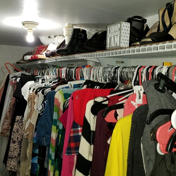 Meet your Posher, Kathy - Picture 2 of 2